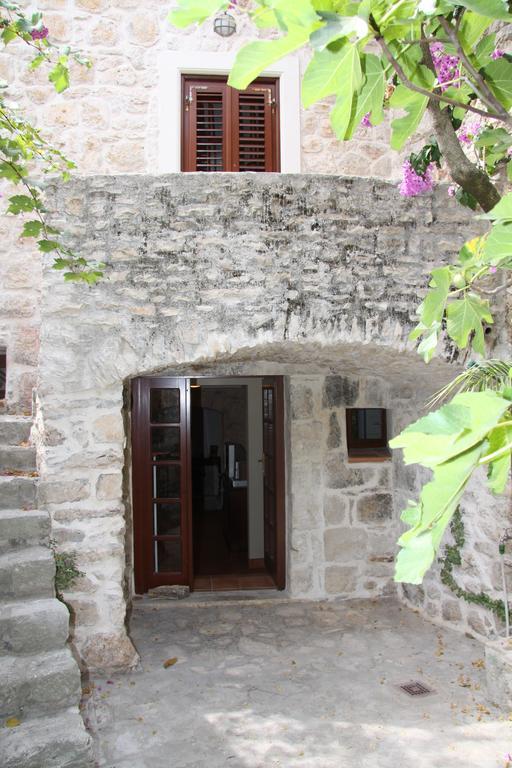 Villa Rustika Sutivan Exterior foto