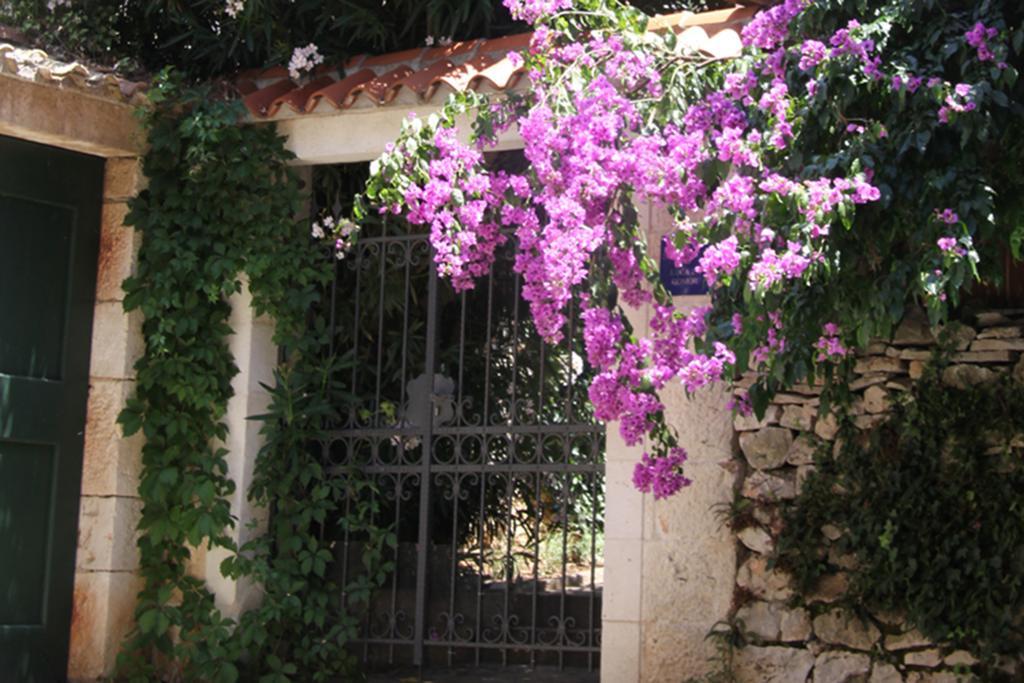 Villa Rustika Sutivan Exterior foto