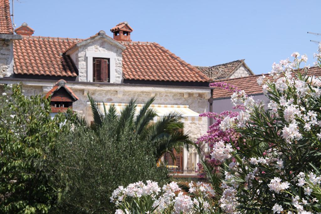 Villa Rustika Sutivan Exterior foto
